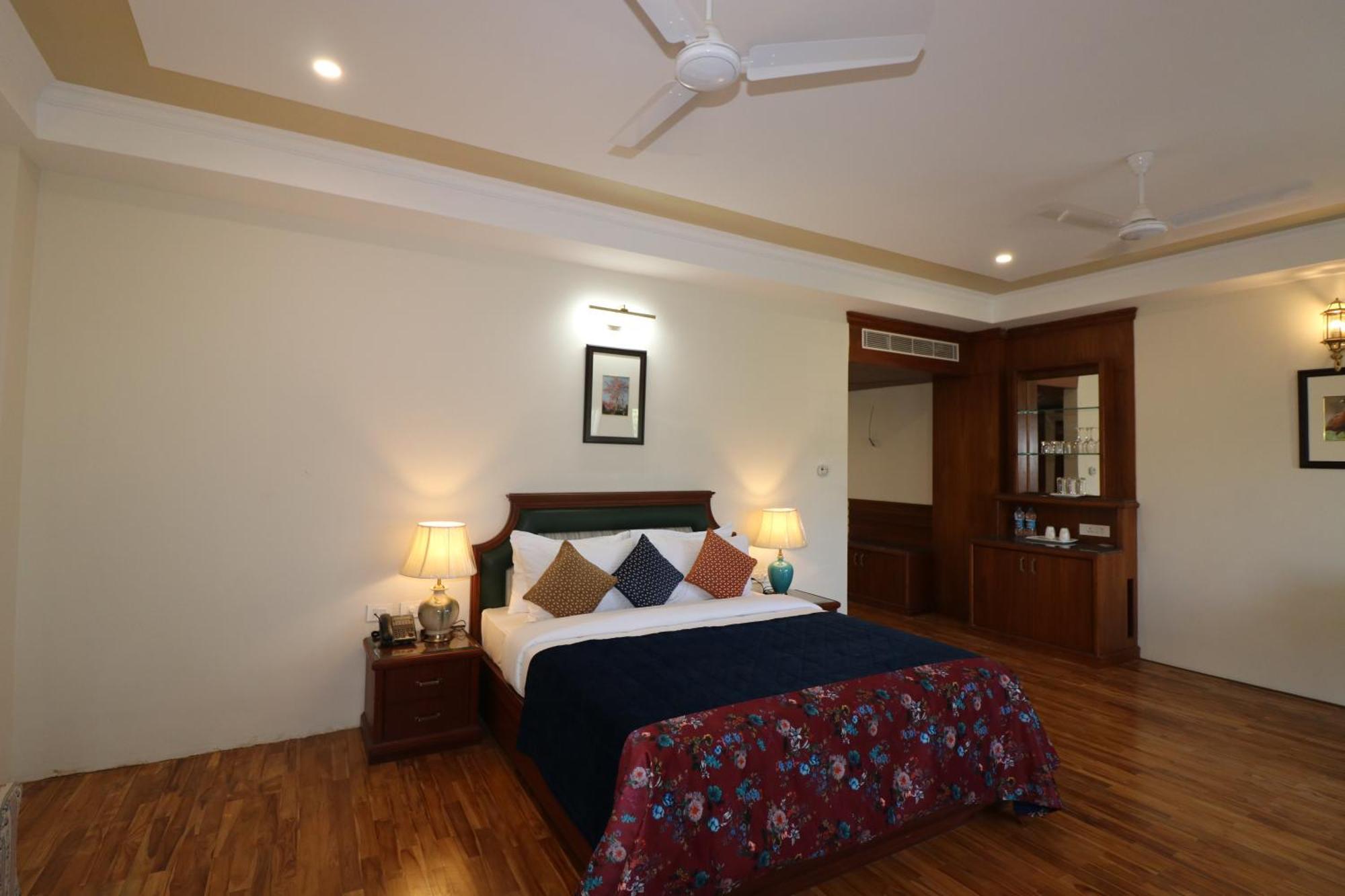 Royale De' Casa Resort Kāziranga 외부 사진