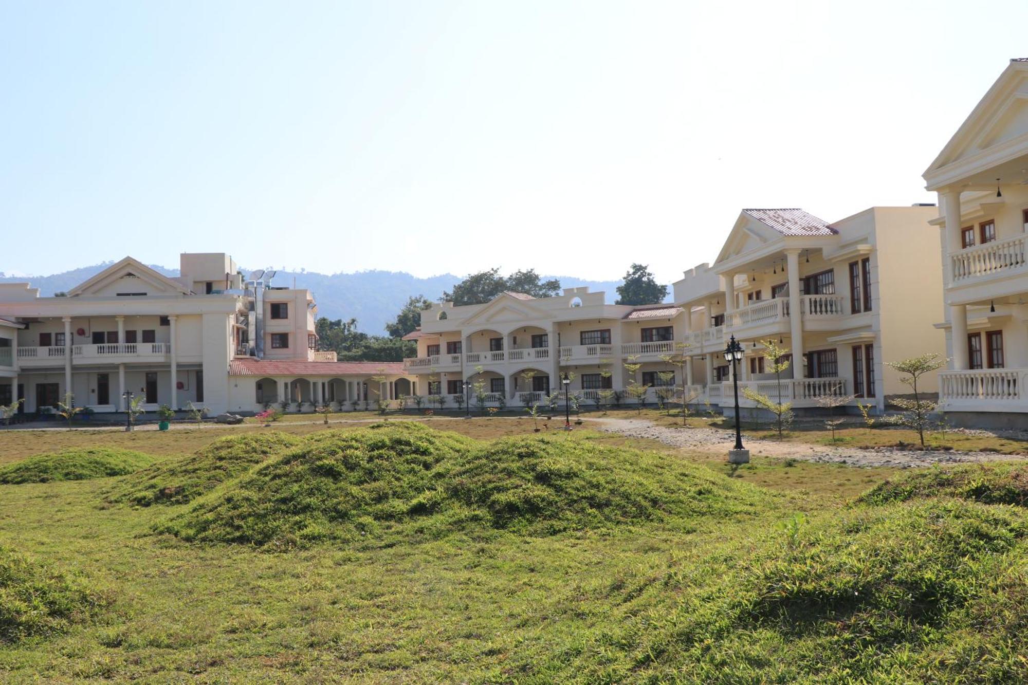 Royale De' Casa Resort Kāziranga 외부 사진