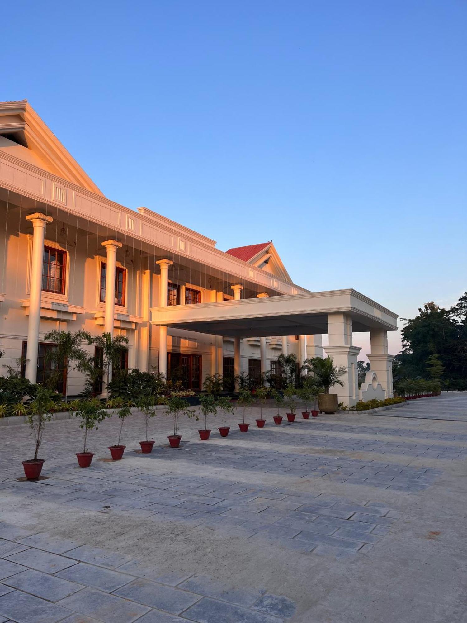Royale De' Casa Resort Kāziranga 외부 사진
