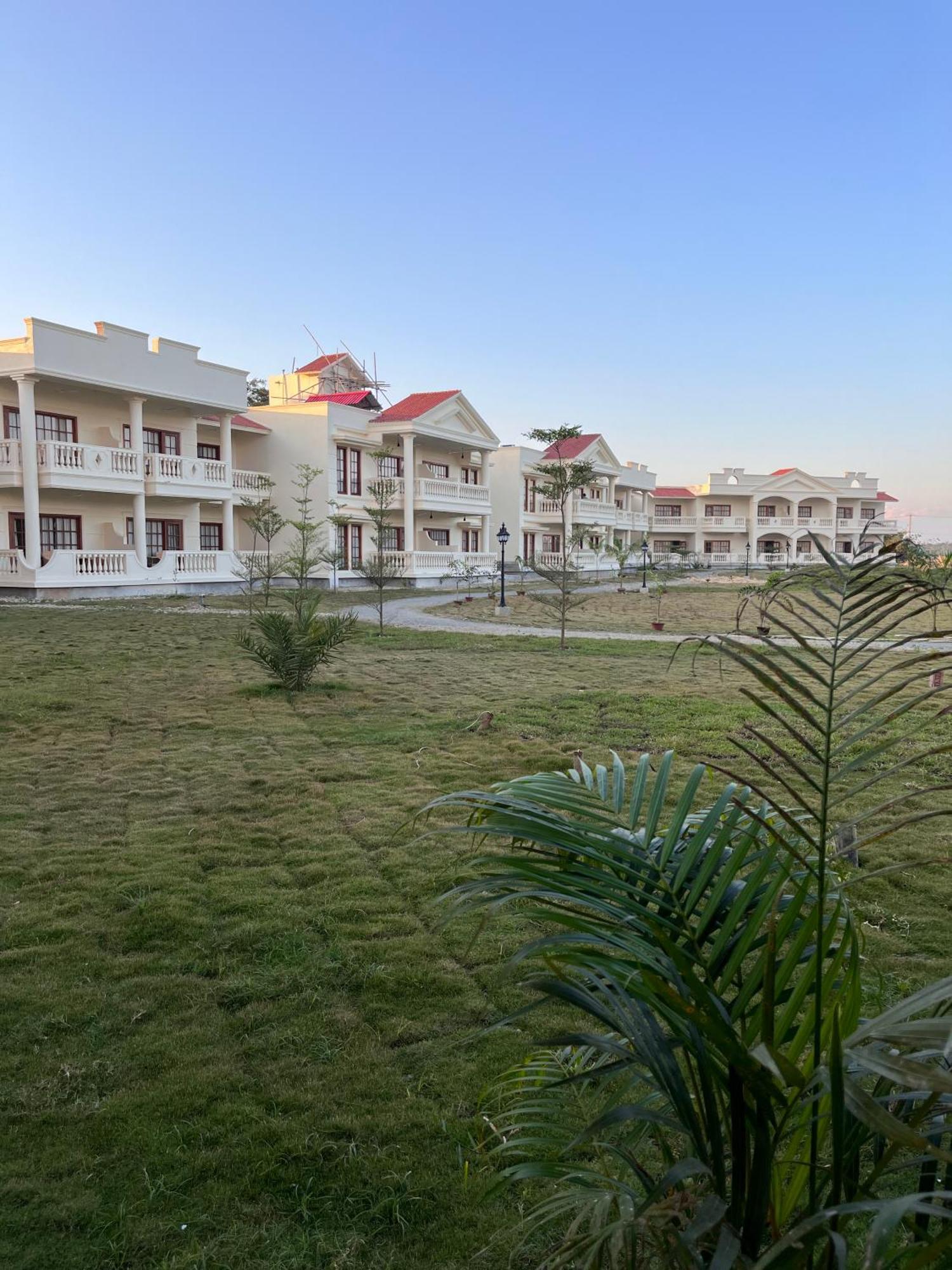 Royale De' Casa Resort Kāziranga 외부 사진